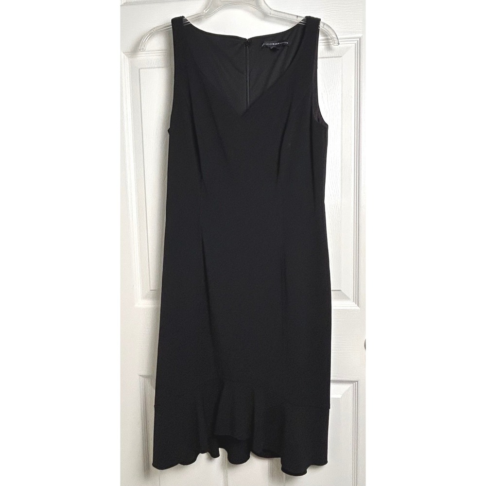 White House Black Market Black V-Neck Flounce Hem Sheath Dress Size 6‎